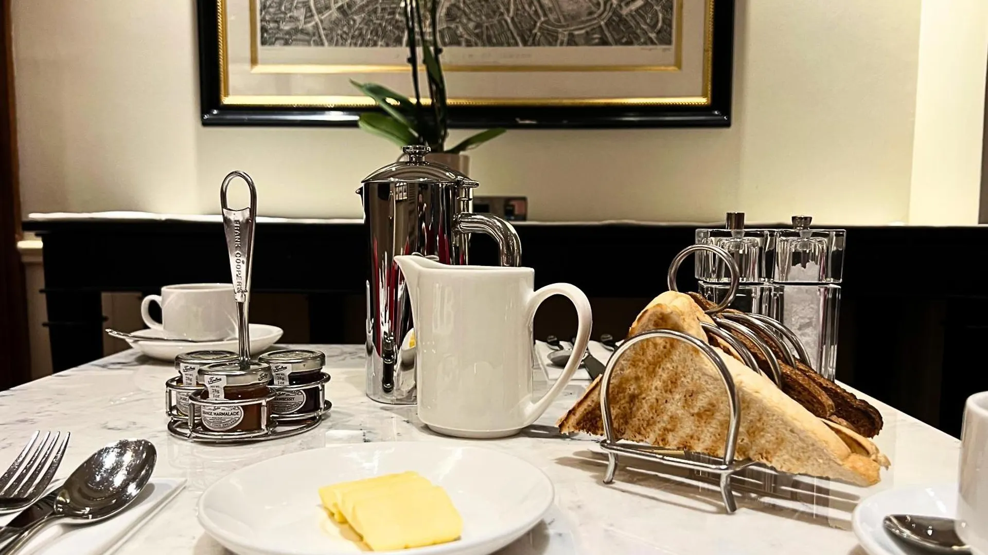 London Bridge Hotel 4*,  United Kingdom