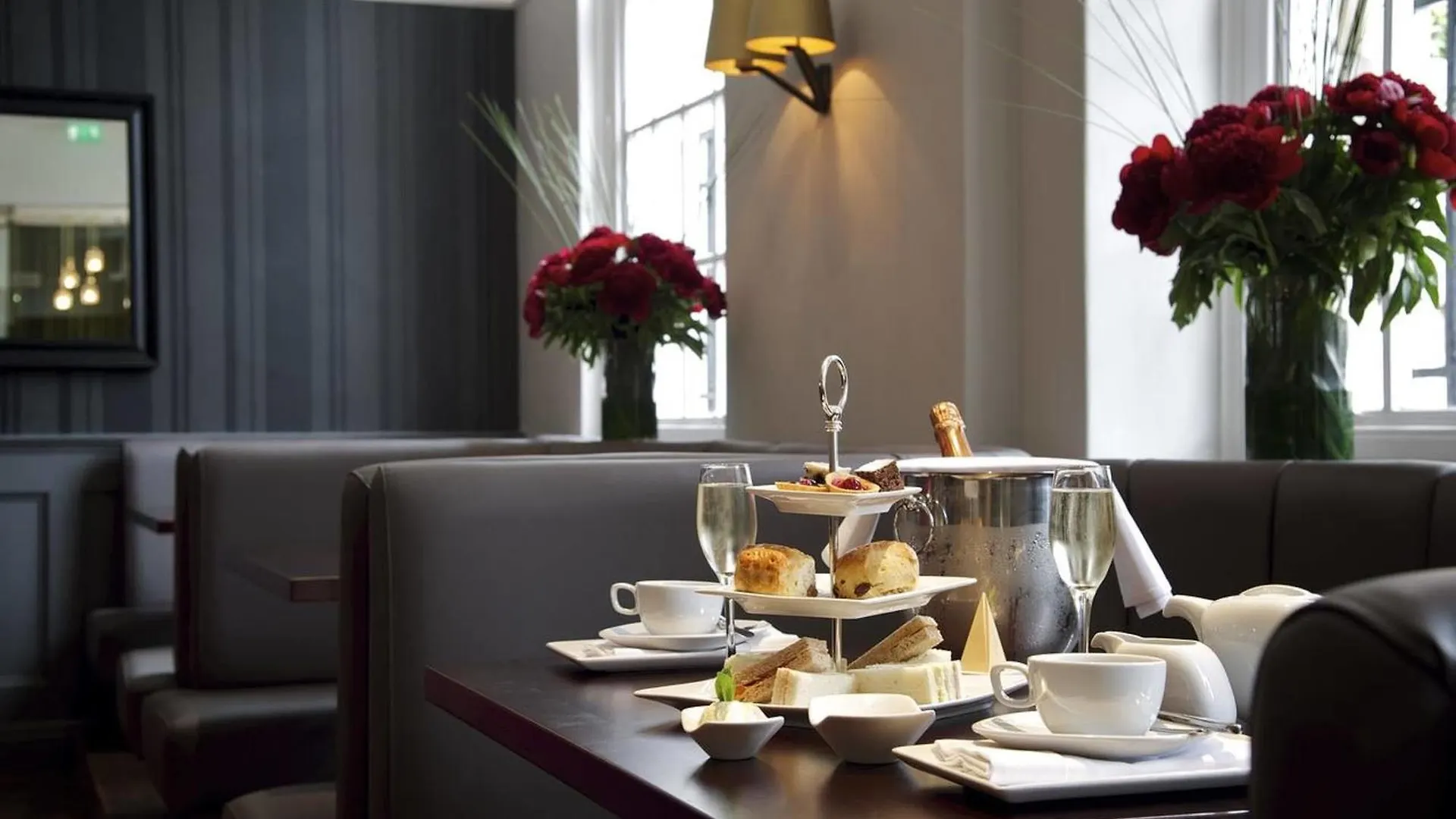 London Bridge Hotel